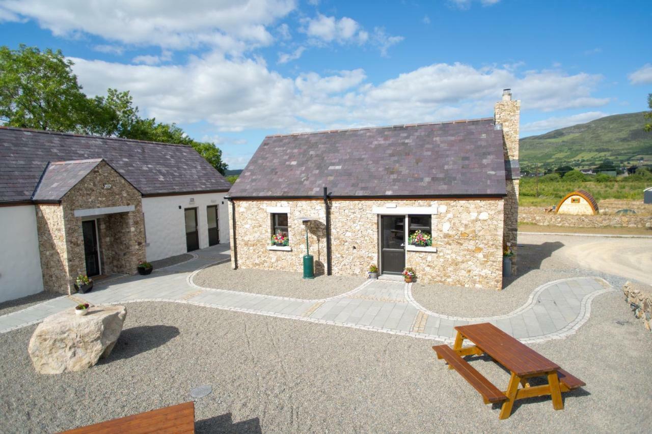Bluebell Lane Glamping Hotell Newry Exteriör bild